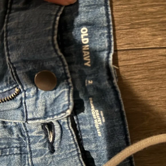 Old navy Draper draw cord jeans size 2 - Picture 2 of 2